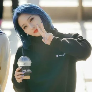 ✌️