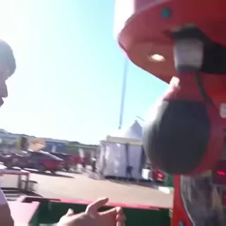 🥊