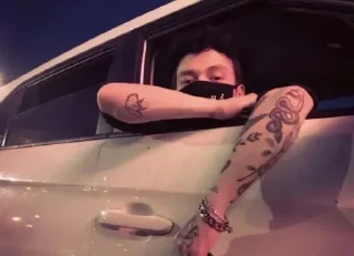 🤩