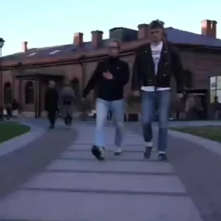 ☠