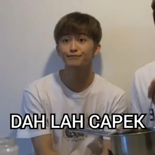 𖤐!¡ meme nct Ø3 @littleskies .