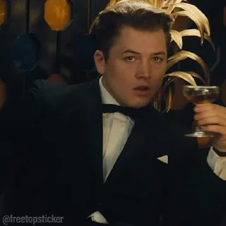 🍸