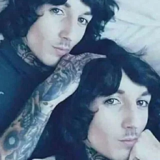 👨‍❤️‍👨