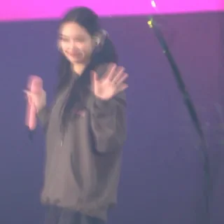 👩‍❤️‍💋‍👩