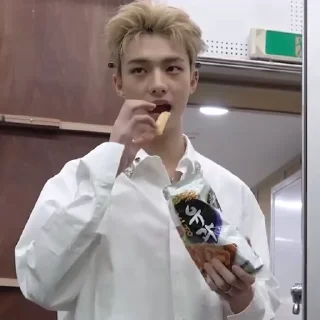 😆