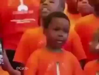 😔