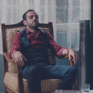 🕳