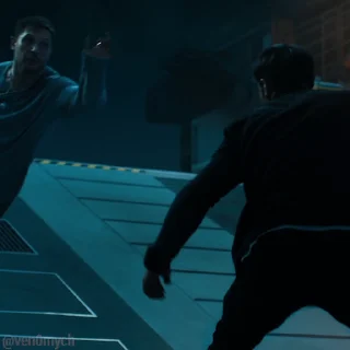 👊