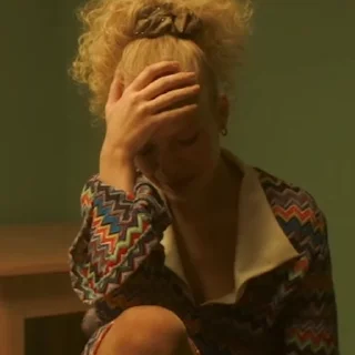 😭