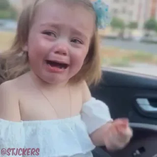 😭