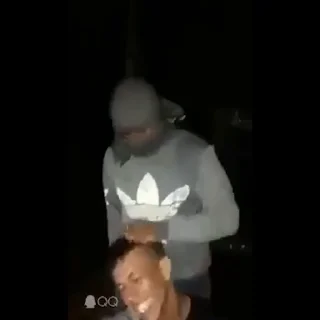 🦷