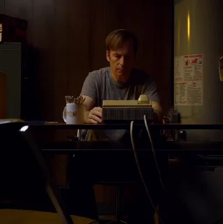 💼