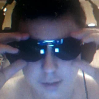 😎