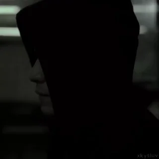 👀