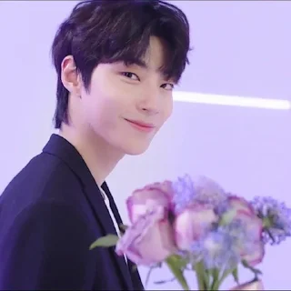 🥰