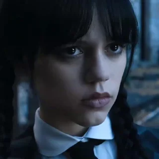 😐