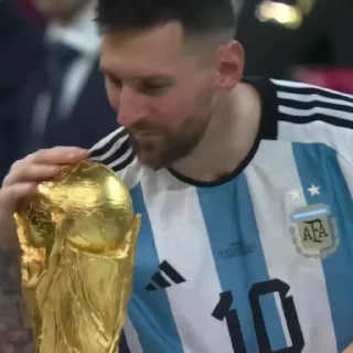 🏆