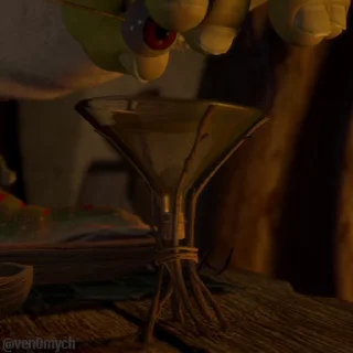 🍸