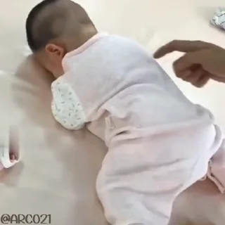 😈