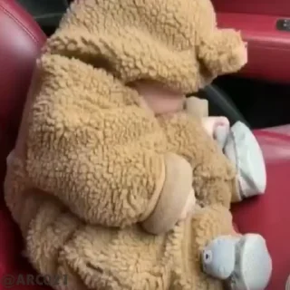 😔