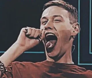 👅