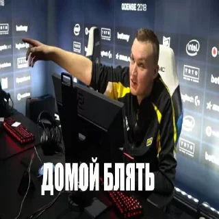 🎱