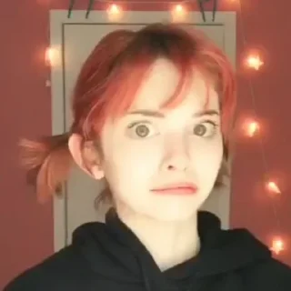 😐