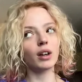 🗣