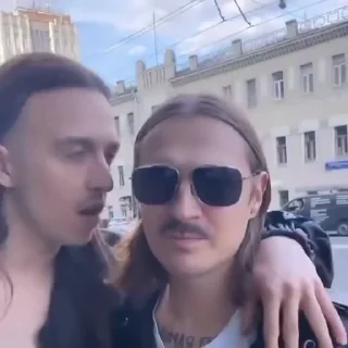 🤩