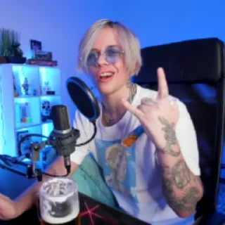 🤘