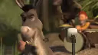 🤢