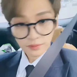 🤩