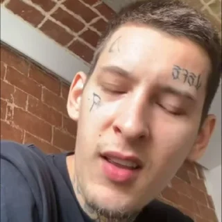 😐