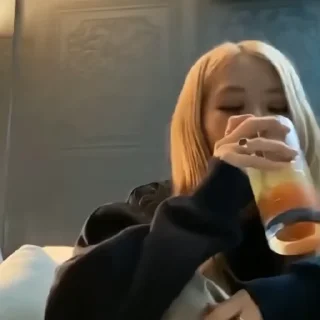🤍