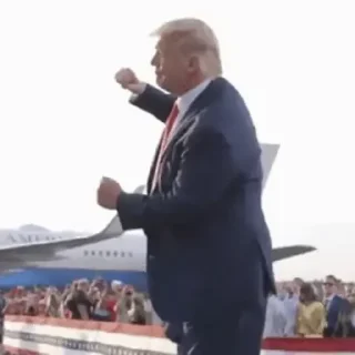 🕺