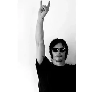 🤘