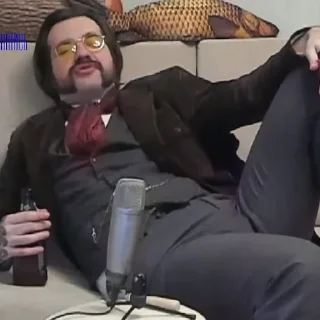 😘