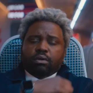 🤨