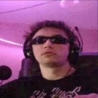 😎