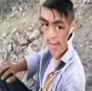 😳