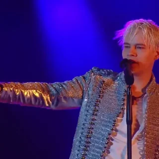 🎤