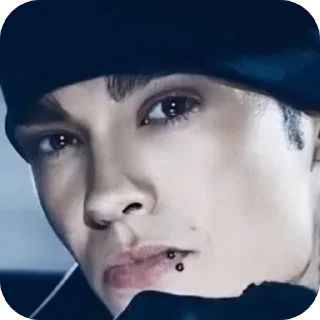 🫥