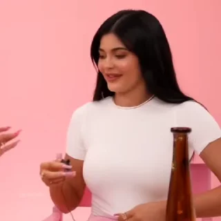 😐