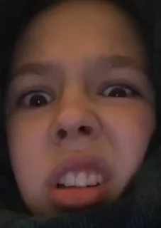 🤨
