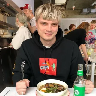 🍴