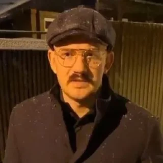 🤓