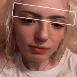 🤨