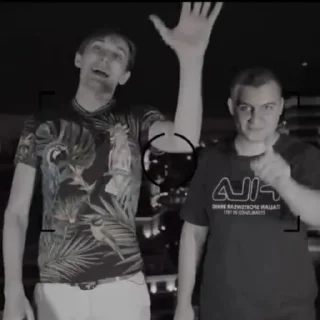 ✋