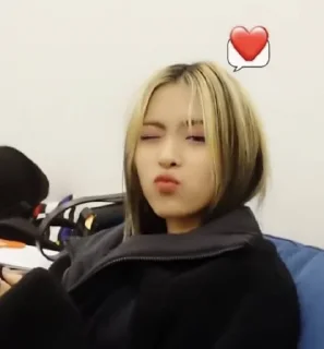 😘