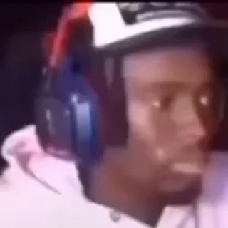 🥲